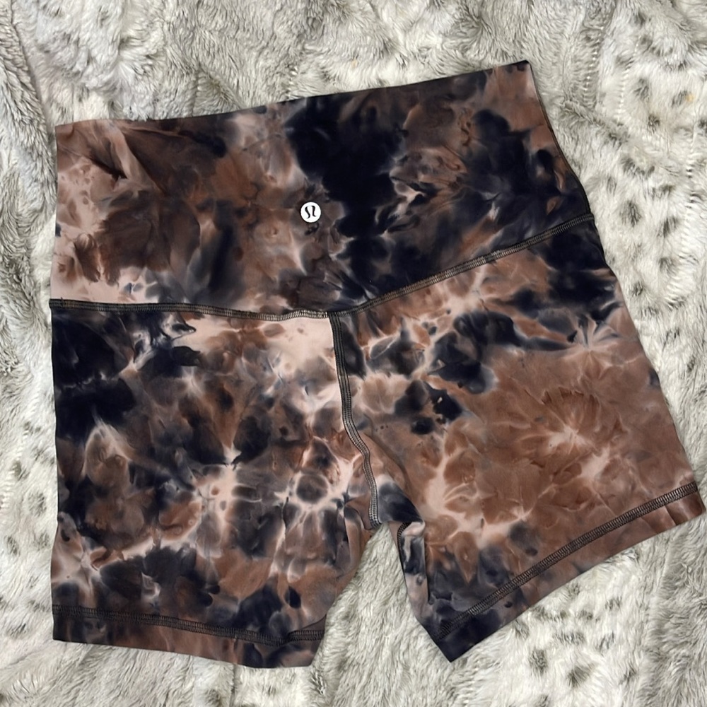 Lululemon align shorts